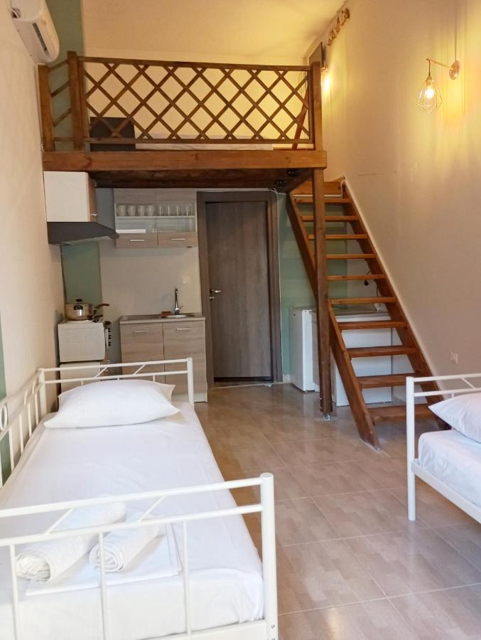 Stratos Family Apartments & Studios Neos Marmaras Esterno foto