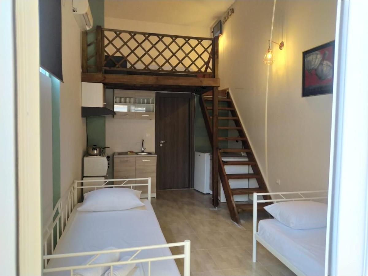 Stratos Family Apartments & Studios Neos Marmaras Esterno foto