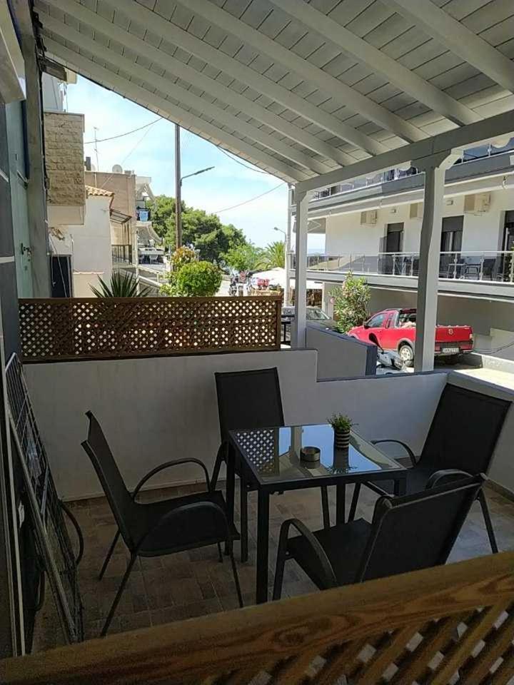 Stratos Family Apartments & Studios Neos Marmaras Esterno foto