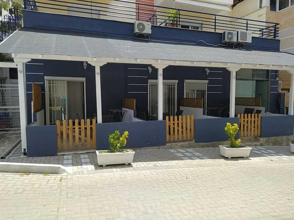 Stratos Family Apartments & Studios Neos Marmaras Esterno foto